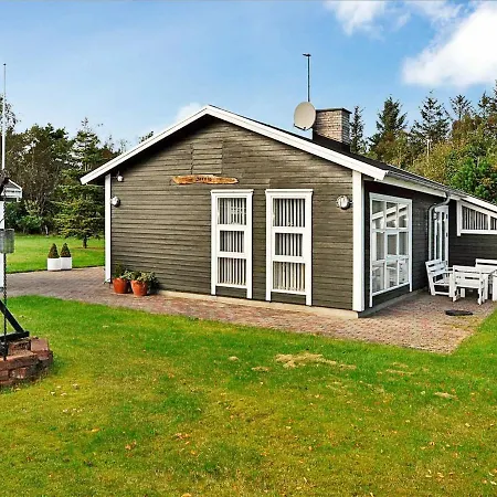 Two-bedroom Holiday In 9 Ferienhaus